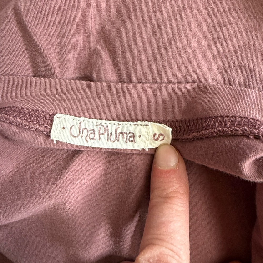 Long-Sleeve Scoop Neck Bodysuit in Dusty Rose - Picture 3 of 4